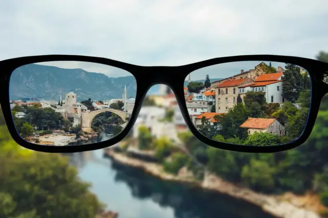 Korekcja krótkowzroczności: przewodnik po metodach i kosztach co wybrać?