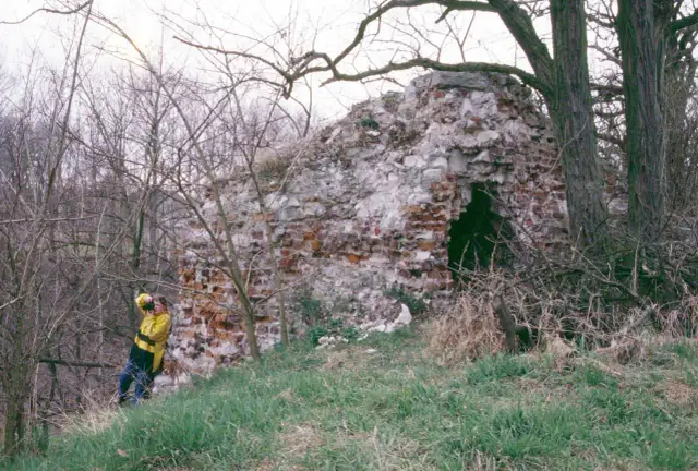 Ruiny zamku w Solcu nad Wisłą - tajemnice i historia zniszczonej twierdzy