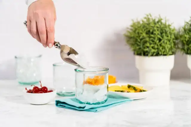 150 g mąki na szklanki: Odmierzaj precyzyjnie bez wagi!