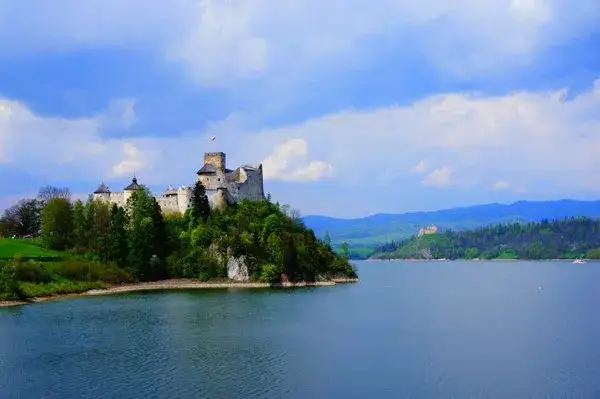 Czorsztyn gdzie zjeść: najlepsze restauracje i regionalne smaki