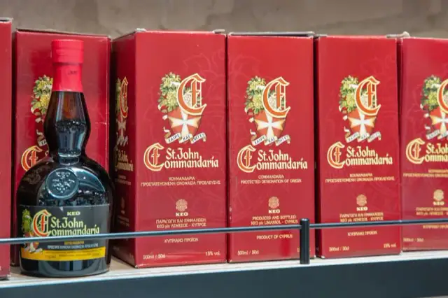 Co warto przywieźć z Cypru? Unikalne pamiątki i ich ceny