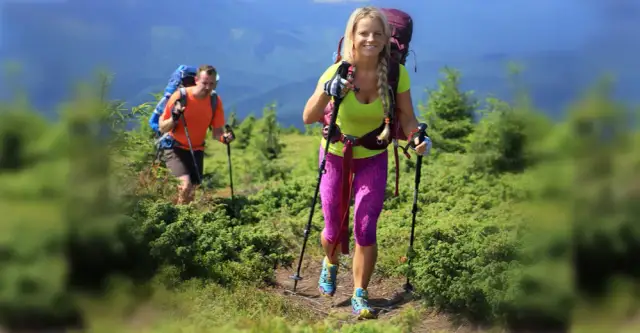 Jak się ubrać na szlak górski? Poradnik (nie tylko) na cebulkę