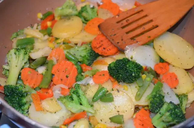 Z czym zrobic warzywa na patelni, aby były smaczniejsze i zdrowsze