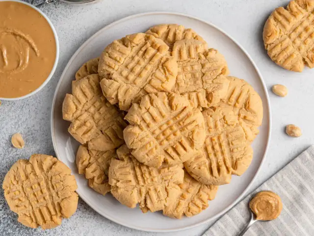 Ciastka z masła orzechowego (3 składniki): Przepis, który zawsze się uda!