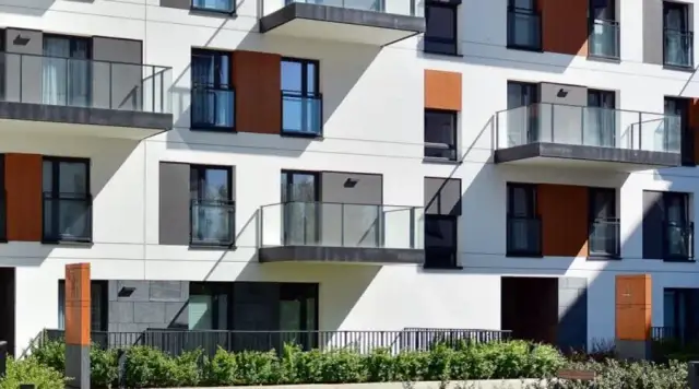 Dlaczego deweloperzy nie podają cen mieszkań i co to oznacza dla Ciebie