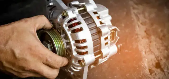 Jak naprawić alternator - proste kroki, aby uniknąć kosztownych napraw