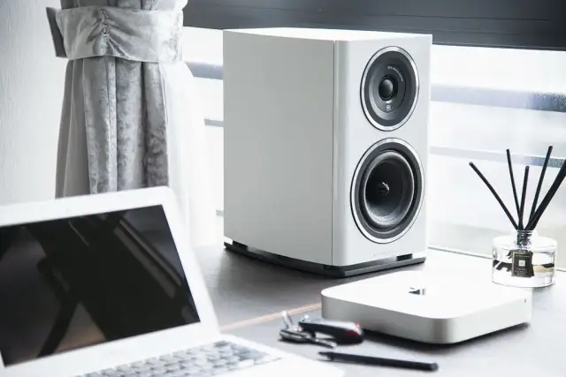 Jak połączyć głośnik z laptopem - proste kroki i najczęstsze problemy