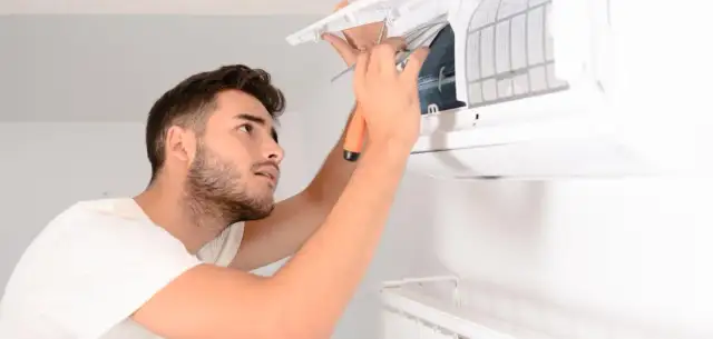 Ile kosztuje montaż klimatyzacji w domu? Sprawdź, co wpływa na ceny