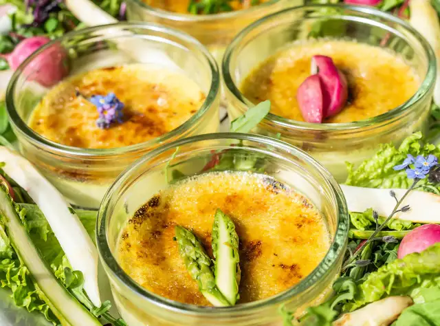 Vorspeise zu Spargel: So gelingt der perfekte Menü-Start!