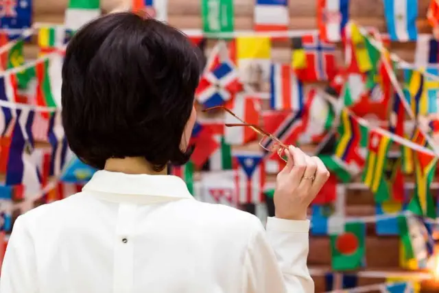 Jak zatrudnić obywatela Kazachstanu w Polsce bez zbędnych formalności