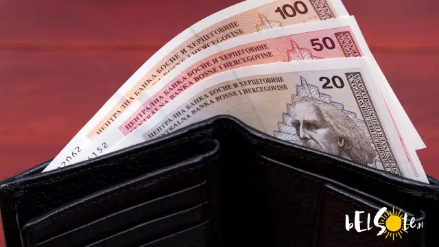 Bośnia i Hercegowina: Waluta i płatności. Jak oszczędzić?