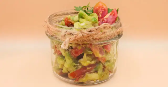 Guacamole z pomidorem: Jak zrobić idealne? Mój przepis + triki!