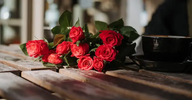 Prezent na Urodziny dla Teściowej - Wyjątkowe i Oryginalne Pomysły