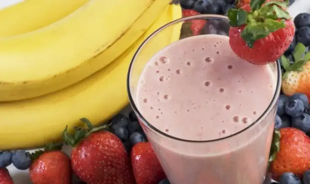 Koktajl z truskawki i banana - zdrowy przepis na pyszny napój