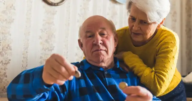Kto otrzyma 13 emeryturę? Sprawdź, czy należysz do uprawnionych