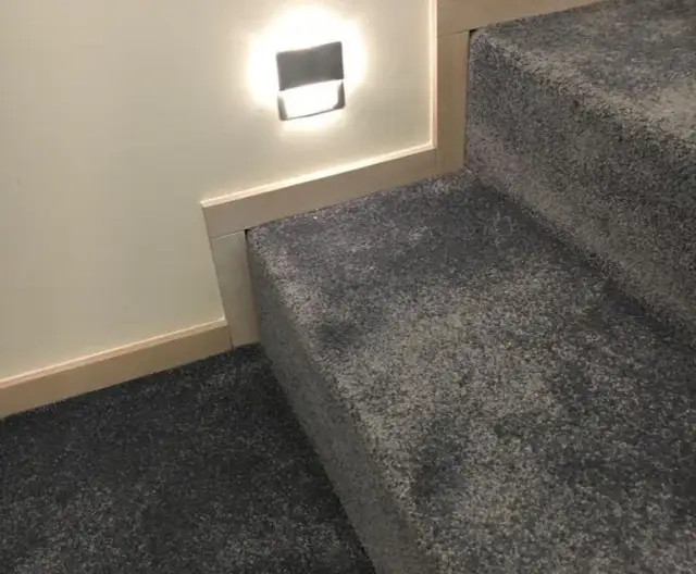 Jaka wykładzina na schody zapewni bezpieczeństwo i styl w Twoim wnętrzu?