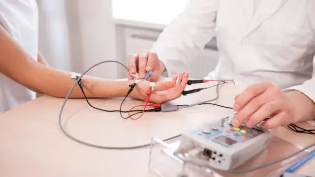 Jak wygląda badanie EMG? Co musisz wiedzieć przed testem?