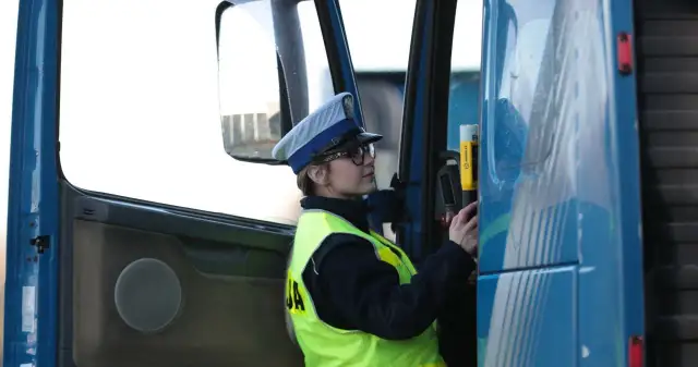 Odmowa badania alkomatem w pracy: konsekwencje i Twoje prawa