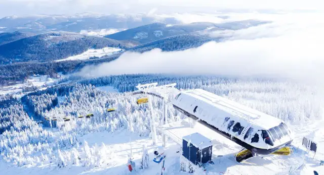 Gdzie można jeździć na snowboardzie w Polsce? Najlepsze stoki czekają