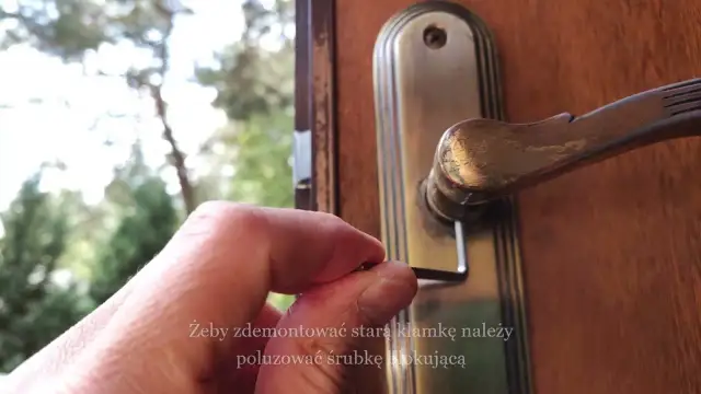 Jak wymienić klamkę w drzwiach - proste kroki, które musisz znać