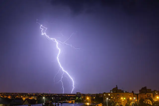Jak zrobić zdjęcia piorunów: skuteczne techniki i bezpieczeństwo