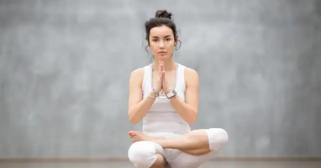 Jak uprawiać jogę: proste kroki dla początkujących, które działają