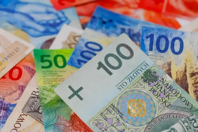 Przewalutowanie kredytu we frankach: Czy to się opłaca?