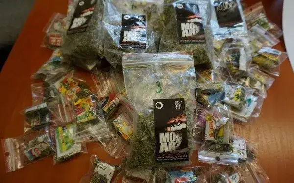 Mocarz: Śmiertelne dopalacze. Poznaj skutki i ratuj życie!