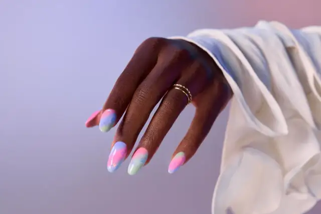 Jaki żel do paznokci wybrać, aby uniknąć błędów i uzyskać efekt?