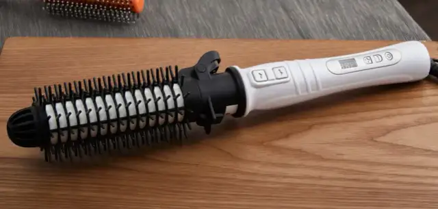 Lokówko-suszarka, która nie niszczy włosów? Wybierz bezpieczny model!