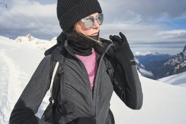 Jak się ubrać w góry zimą? Bezpieczeństwo i komfort na szlaku