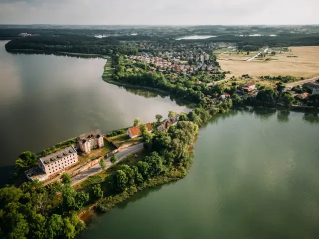 Jezioro Ełckie: piękne miejsce z bogatą historią i ekologicznymi wyzwaniami