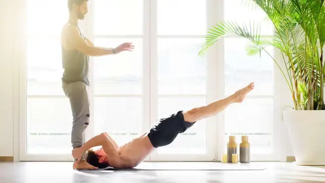 Ćwiczenia izometryczne: Bezpieczna siła dla każdego? Poradnik