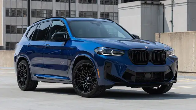 BMW X3 M pakiet: sportowa moc, nowoczesny design i innowacje techniczne