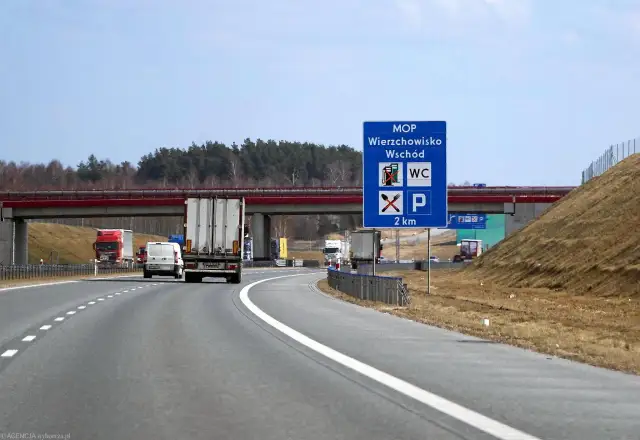 Co ile mop na autostradzie? Sprawdź, gdzie je znajdziesz w trasie