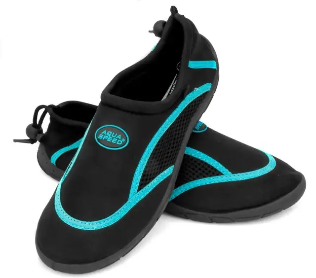 Buty do wody damskie: jaki model wybrać? Poradnik i ranking