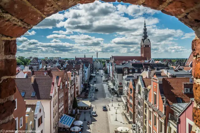 Elbląg: Gdzie zjeść? Sprawdzone miejsca na każdą okazję!