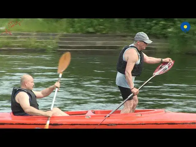 Parakajakarstwo: Jak zacząć? Odkryj wolność na wodzie!