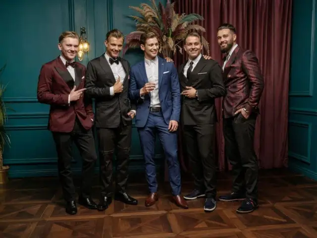 Impreza w stylu lat 30.: Twój przewodnik po eleganckim przyjęciu