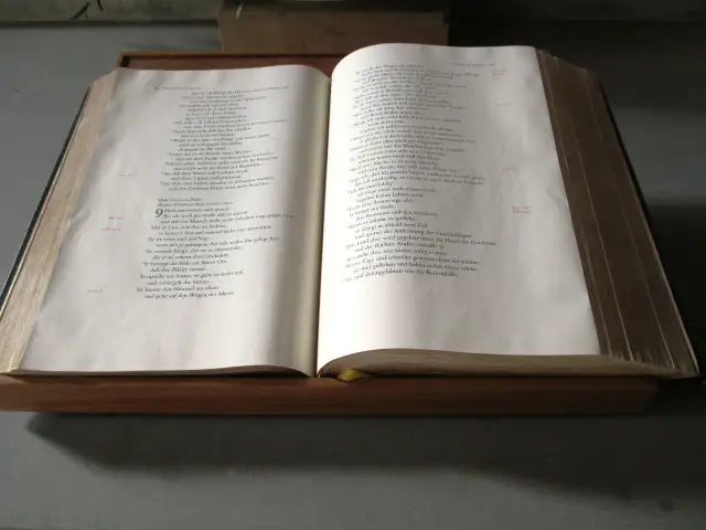 Jak czytać czytanie w kościele, by zyskać uwagę słuchaczy