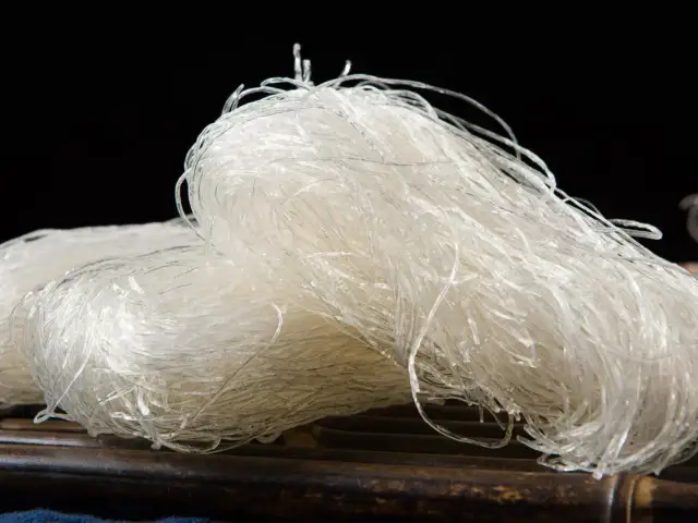 Makaron sojowy: poznaj prawdziwy skład i wpływ na Twoje zdrowie