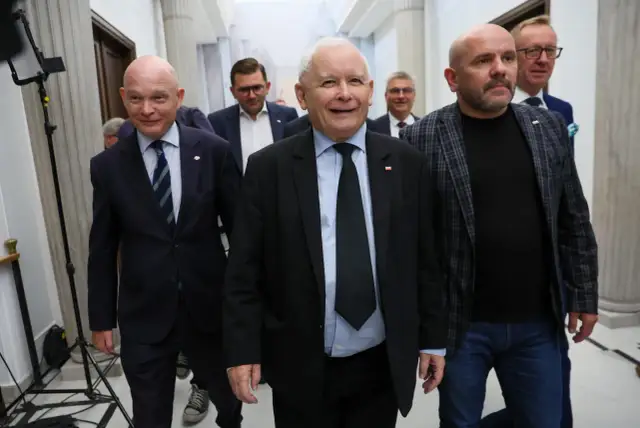 Kiedy PiS się rozpadnie? Kluczowe czynniki i przewidywania dotyczące przyszłości partii