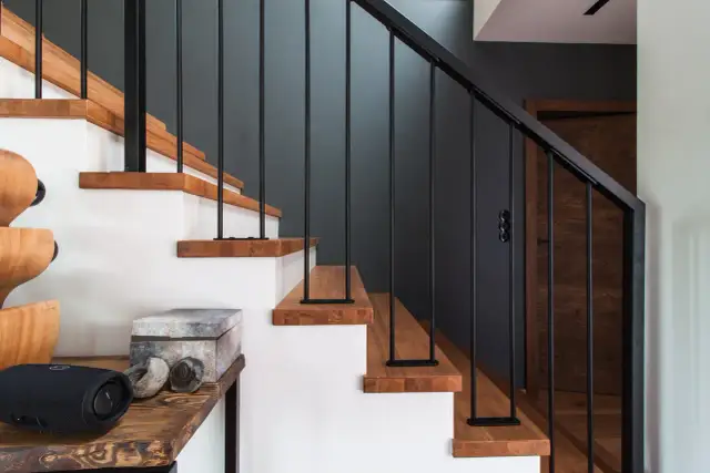 Jakie wymiary schodów zapewnią bezpieczeństwo i komfort użytkowania?