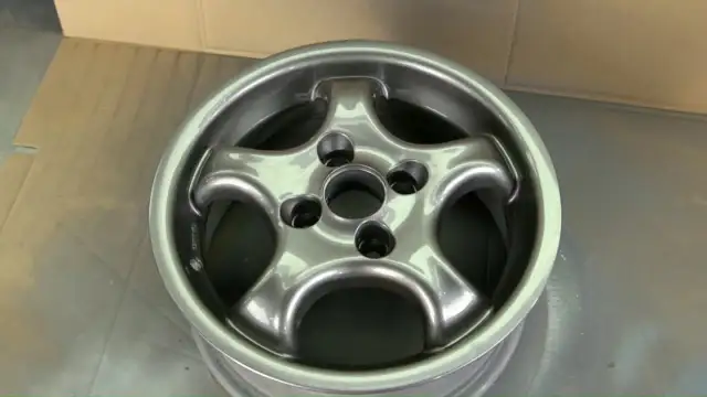 Jak zrobić chromowane felgi: tanie metody i skuteczne porady