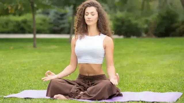 Jak oddychać podczas medytacji, aby osiągnąć głęboki relaks i spokój