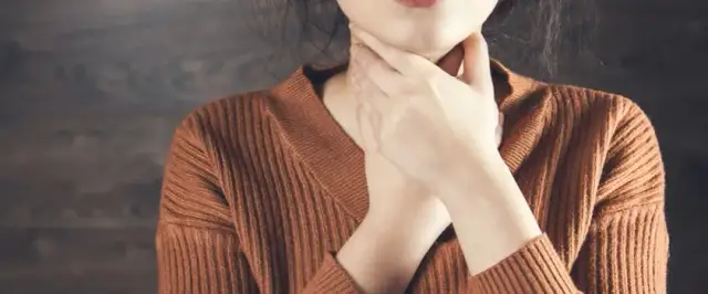 Jakie leki na wirusowe zapalenie gardła skutecznie złagodzą ból?