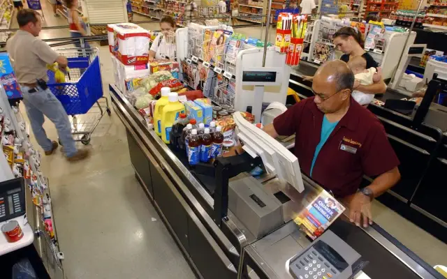 Kto wynalazł kod kreskowy? Niezwykła historia jego powstania