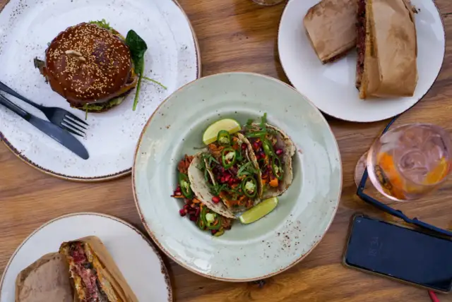 Wrocław gdzie zjeść: najlepsze miejsca na niezapomniane posiłki