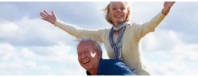 Witaminy po 65. roku życia: Jak bezpiecznie wspierać zdrowie?