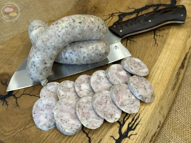 Biała kiełbasa drobiowa: jak zrobić, wybrać i przygotować idealną?